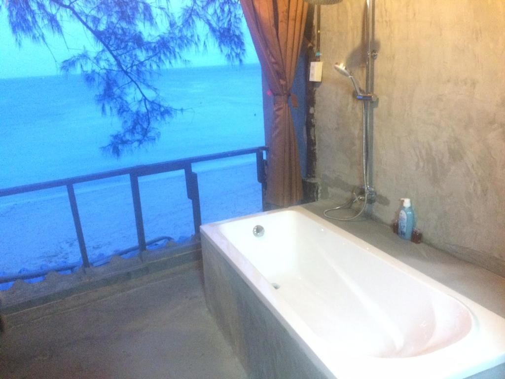 L.J.Guesthouse Ko Pha Ngan Bagian luar foto